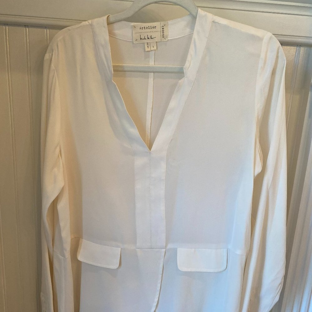 Nicole Miller Artelier Ivory Silk Blouse